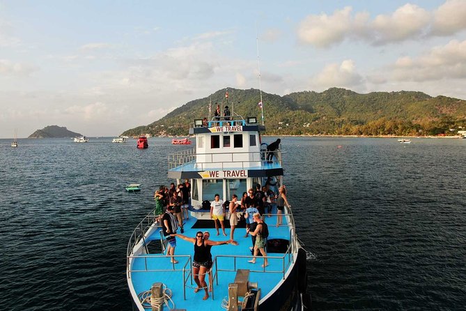 Koh Tao Snorkeling Tour to Hidden Bays and Koh Nang Yuan - Aow Leuk: bigger corals and a more “reef texture” feel