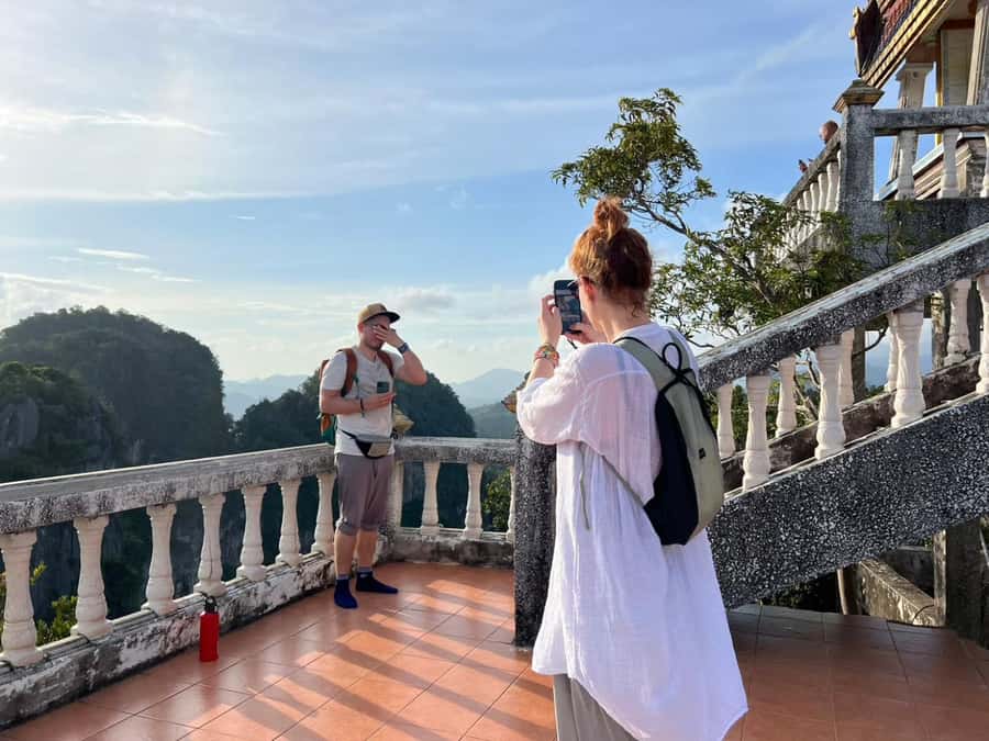 Krabi : 4-Hour City Tour with Tiger Cave Temple - Giant Black Crab Statue and Krabi River Mangrove Drive