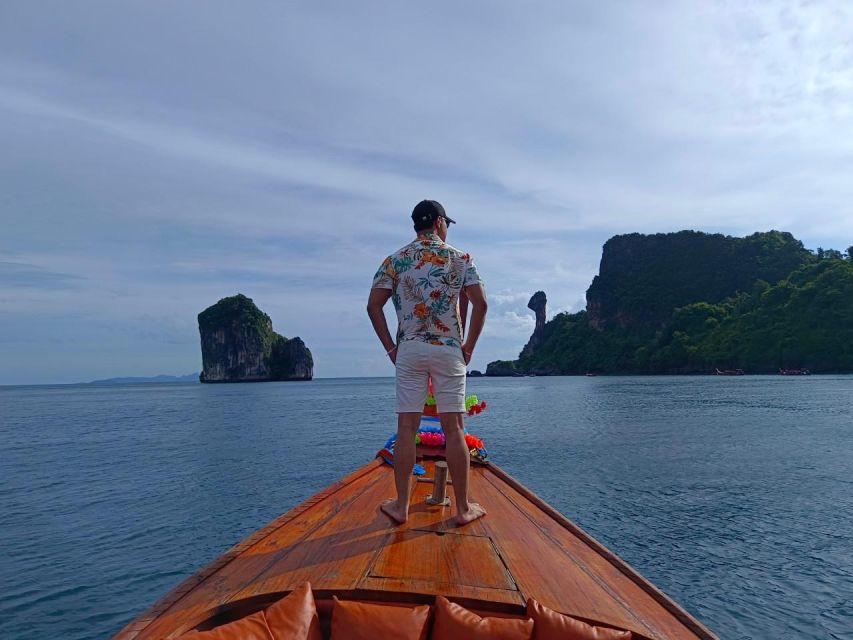 Krabi 4 island by luxury vintage boat sunrise / sunset - The itinerary flow from Ko Tup to the Talae Waek sandbar