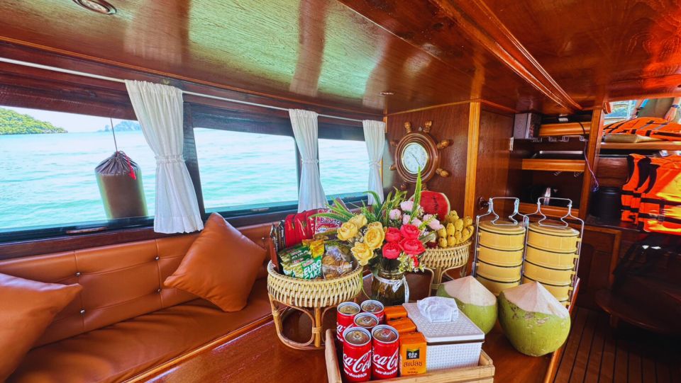 Krabi 4 island by luxury vintage boat sunrise / sunset - Ko Poda snorkeling and the limestone photo stand