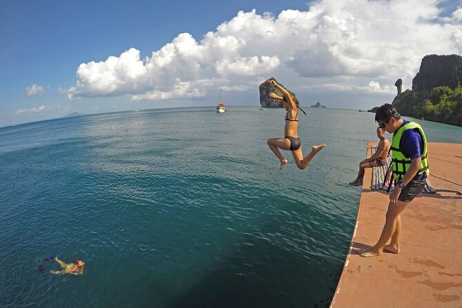 Krabi 4 Island Morning Cruise with Snorkeling & Gourmet Breakfast - Activities that fit real groups: snorkelers, paddleboarders, and sit-the-day folks