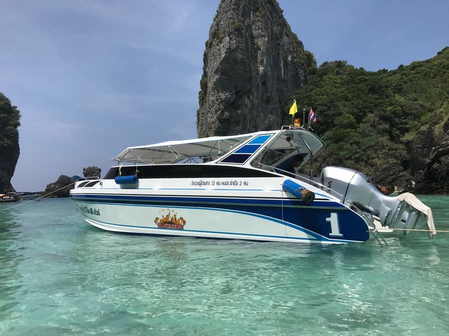 Krabi: 4 Island Tour, Sunset+Plankton, Small Group 12 pax - Stop 3: Chicken Island photo time, then a real snorkeling slot
