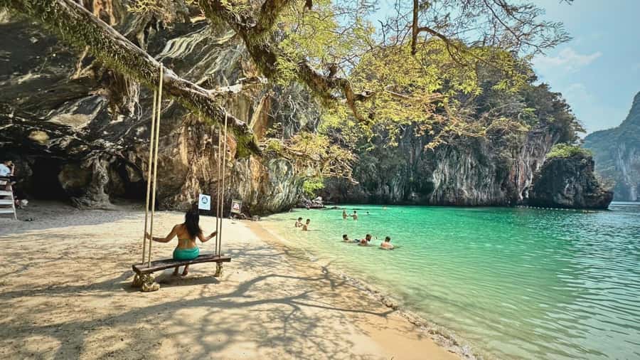Krabi: 4 Islands & Ko Hong Private Long-tail Boat Tour - Thale Waek: the low-tide sandbar walk you came for