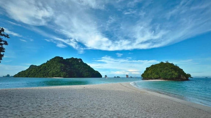 Krabi: 4 Islands Snorkeling Boat Tour - Stop 4: Chicken Island Rock Formation, Swimming, and Sunbathing