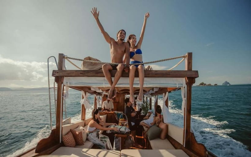 Krabi: 7 Island Tour by Luxury Longtail Boat with Snorkeling - Timing, traffic, and the pickup details that can save your day