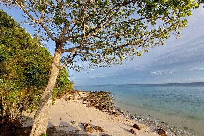 Krabi 7 Islands Sunset Tour BBQ Beachside Dinner + Plankton Swim - Poda Island Sunset BBQ: Food Included With a Real Evening Setting