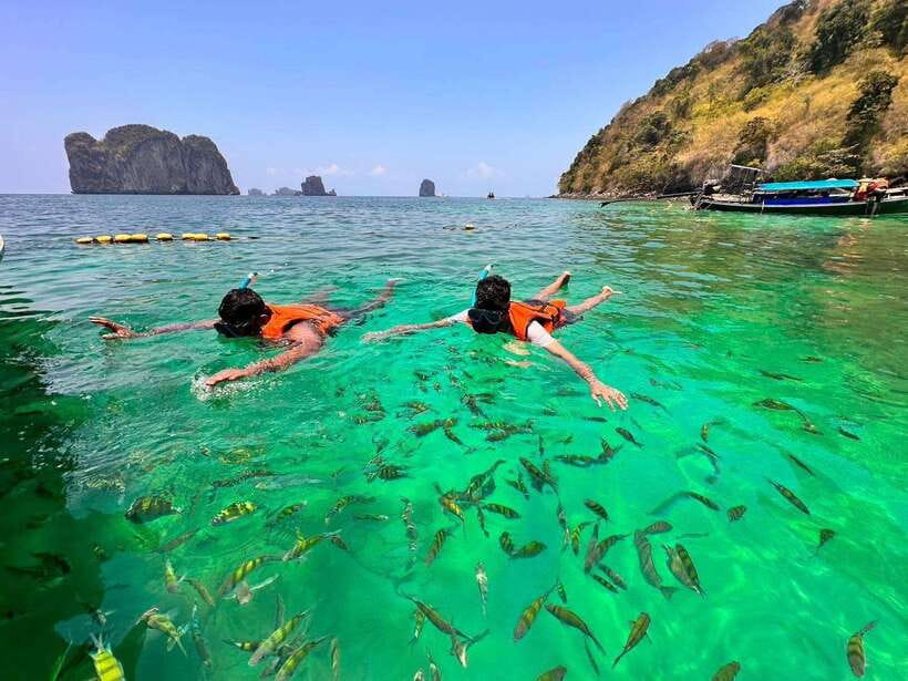 Krabi: 7 Islands Sunset Tour & BBQ & Bioluminescent Plankton - Fire twirling and the night show: how to enjoy it even if it’s not perfect