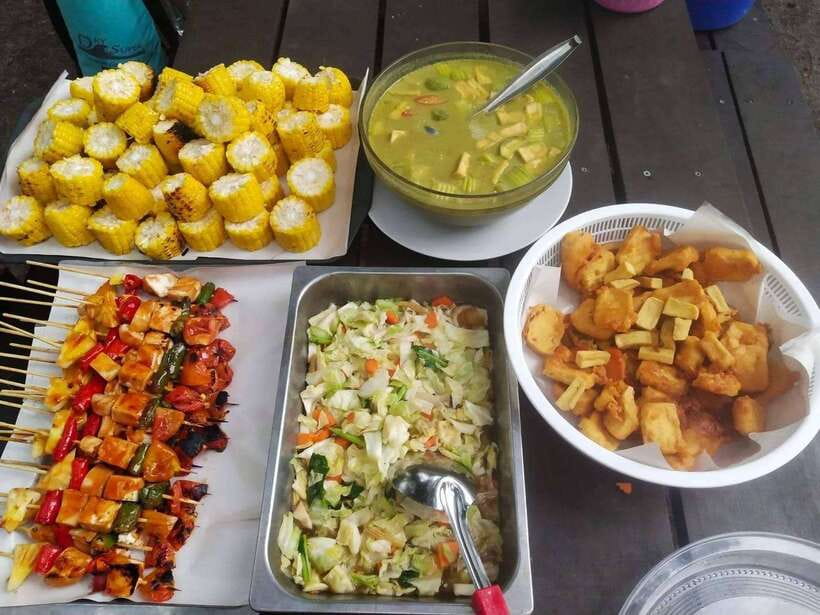 Krabi: 7 Islands Sunset Tour & BBQ & Bioluminescent Plankton - Snorkeling on a longtail-boat route: Yawasam, Chicken Island, and Tang Ming style stops
