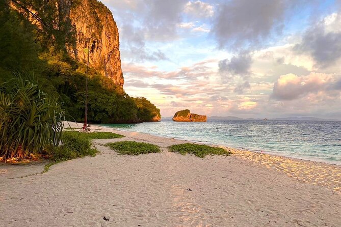 Krabi 7 Islands Sunset Tour with Bioluminescent Plankton + BBQ - Key things to know before you go