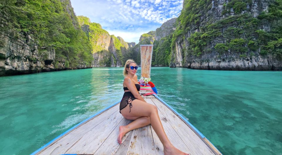 Krabi/Ao Nang: Phi Phi Day Trip with Private Longtail Tour - The lunch box and included gear: what you really get