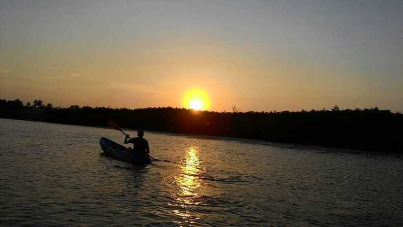 Krabi: Ao Thalane Sunset Kayak adventure (group of 10 max) - Price and value: how $41 adds up for this kind of evening