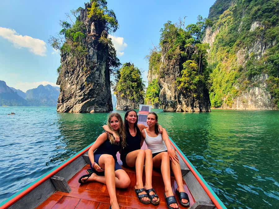 Krabi: Cheow Lan Lake, Diamond Cave, Hiking, All Included - Cheow Lan Lake Time: Rafthouse Lunch at PhuTawan + Water Fun