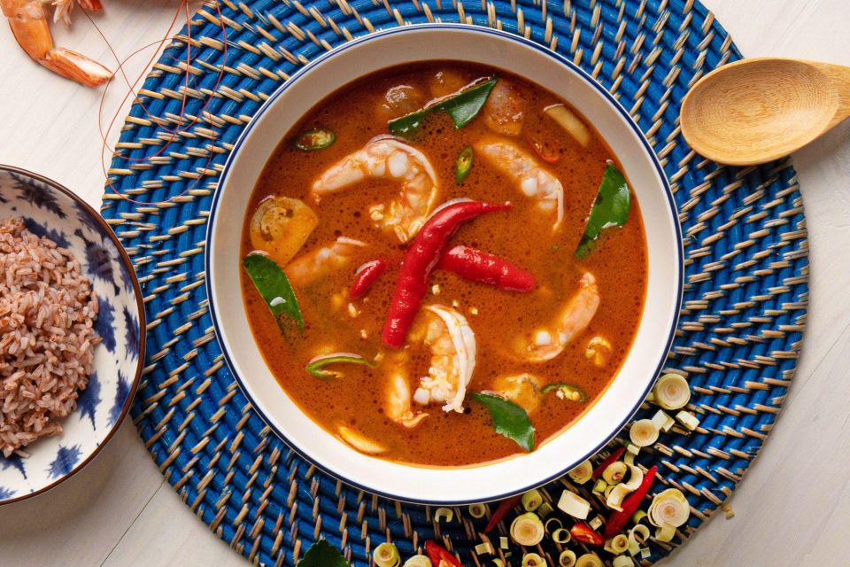 Krabi: Cooking Class at Thai Charm Cooking School with Meal - Choosing your 5 savory dishes and 2 desserts (and why the menu system matters)