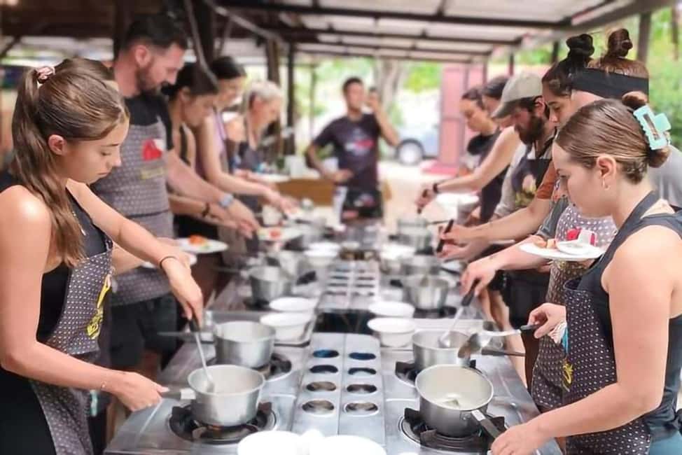 Krabi: Daily Thai Cooking Class with Smart Cook - The 4-Course Cooking Flow: Curry, Stir-Fry, Dessert, and More