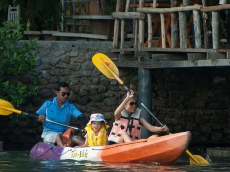 Krabi: Early bird kayak adventure at Ao Thalane group of 10 - Should you book the early bird Ao Thalane kayak?
