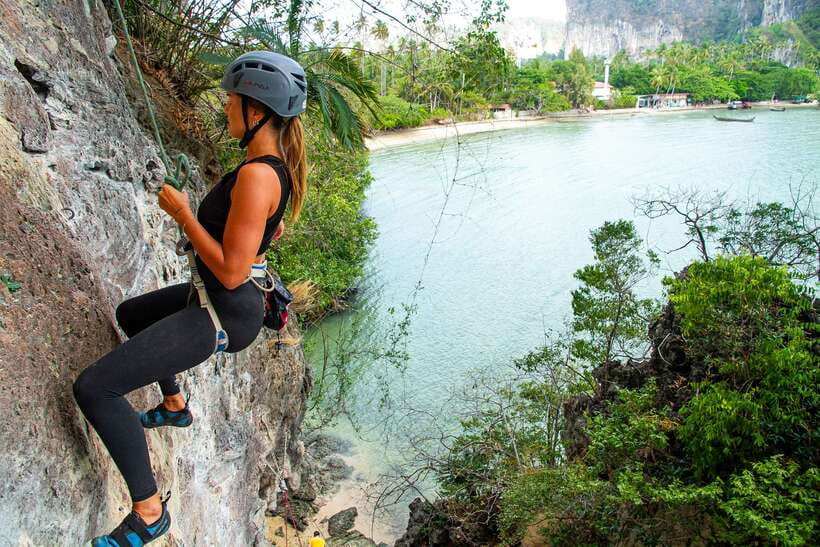 Krabi: Half-Day Rock Climbing Introduction at Railay Beach - Why Railay makes a great first climbing day
