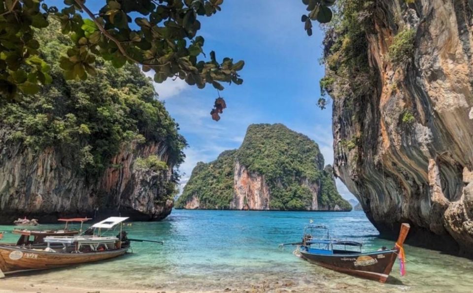 Krabi Hong Island Day Trip by Speed boat or Longtail Boat - Morning on Hong: lagoon views and (sometimes) snorkeling