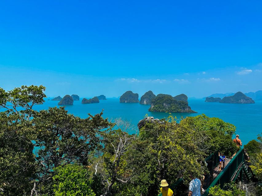 Krabi: Hong Island Day Trip by Speedboat with Thai Lunch - Hong Island’s Lagoon and the cliff-walled sea-lake moment