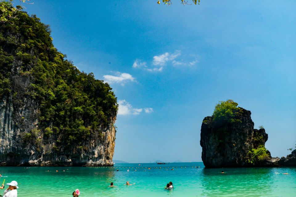 Krabi: Hong Island Day Trip by Speedboat with Thai Lunch - Speedboat hopping: why tides decide Koh Pak Bia and Koh Rai