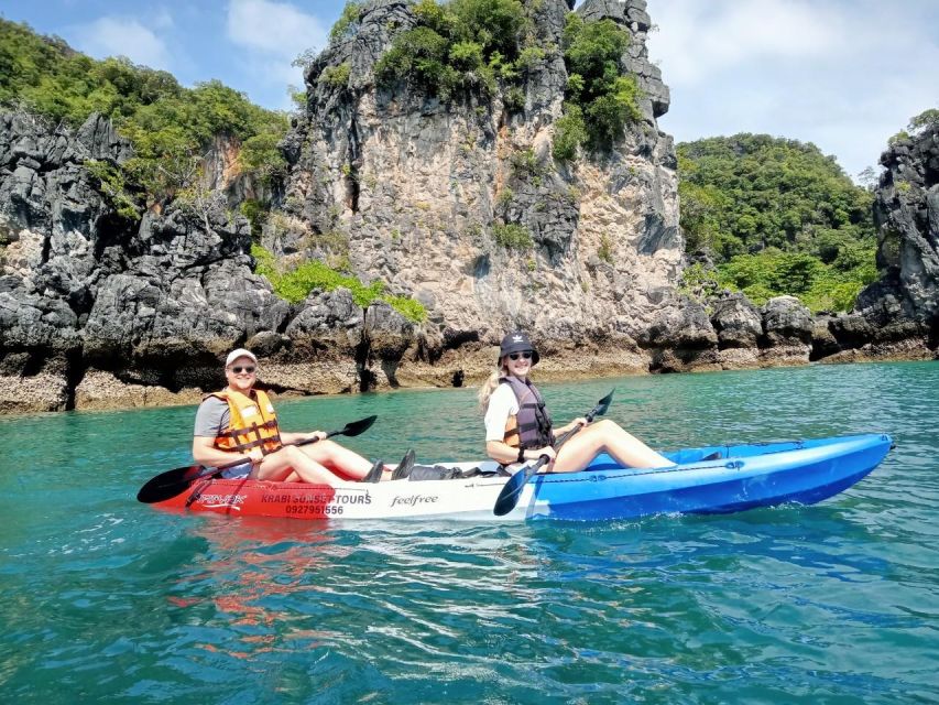 Krabi: Hong Island Tour by Longtail Boat with Kayak Option - Paradise Island lunch at Koh Lao Lading: simple, Thai-style, beachfront