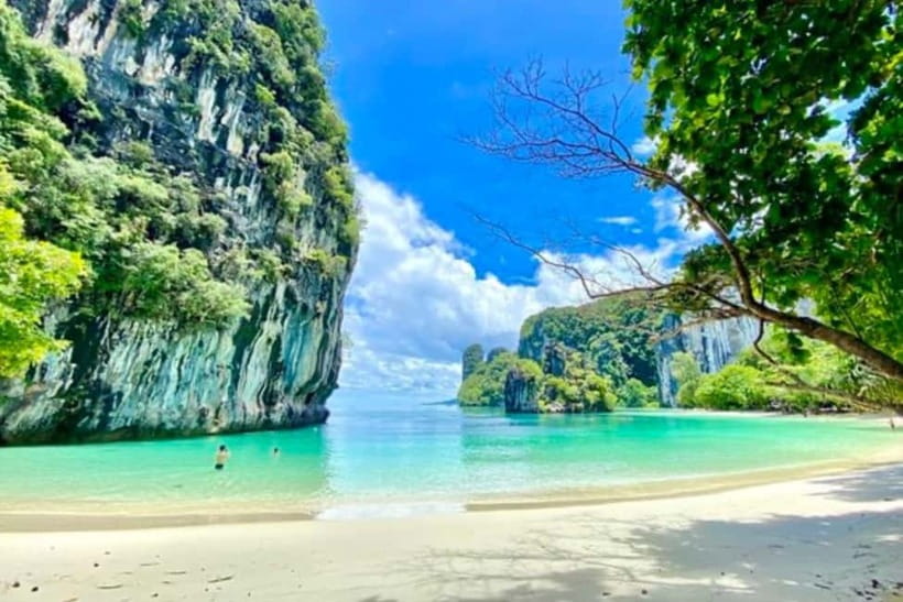 Krabi: Hong Island with Kayaking by speedboat - How the 7-hour day runs from Krabi