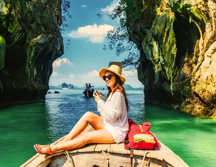 Krabi: Hong Islands Early Bird Tour with Breakfast - Beach breakfast under casuarina trees (and what’s actually good)