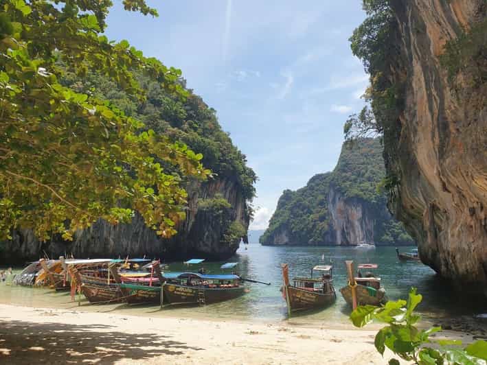 Krabi: Hong Islands - Join tour by Longtail boat - Guide and Service Quality: English Support and a Smooth Day