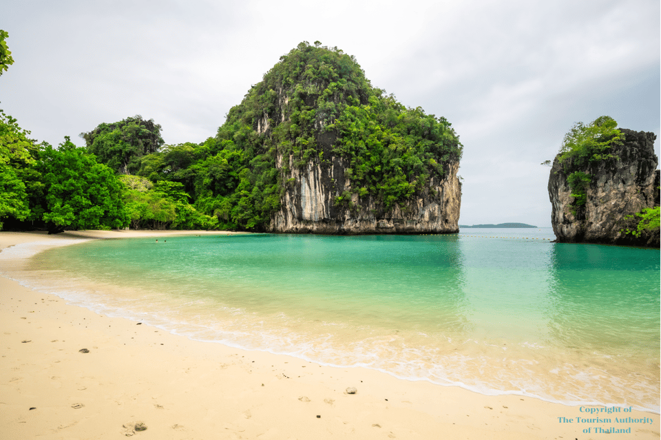 Krabi: Hong Islands - Join tour by Longtail boat - Koh Hong Viewpoint Stairs: The 360-Photo Moment