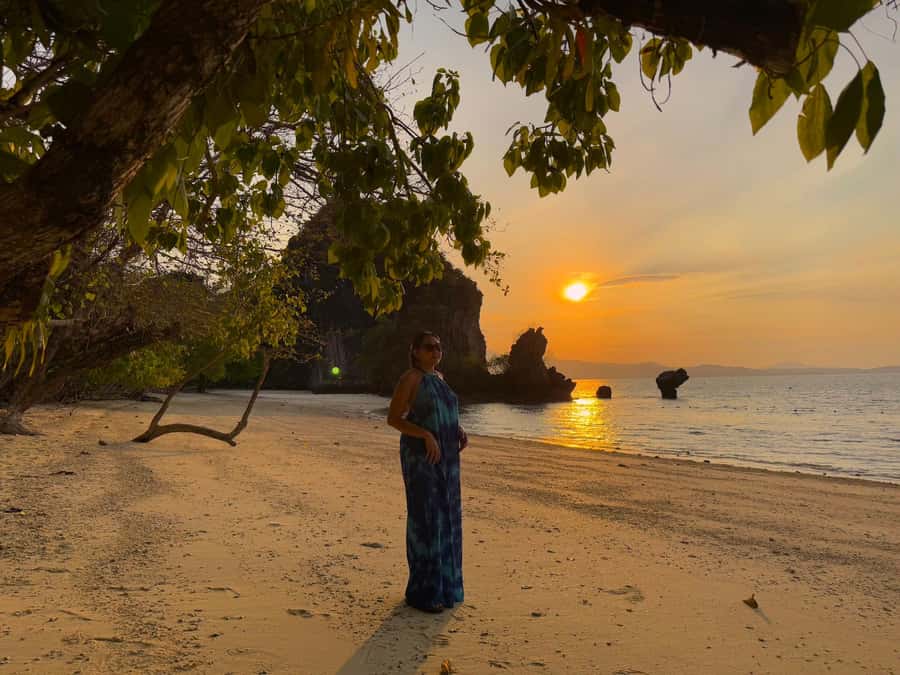 Krabi: Island Hopping Tour by Private Longtail Boat - Option 1 in real life: Koh Poda, Tub Island, Chicken Island, and Thale Waek