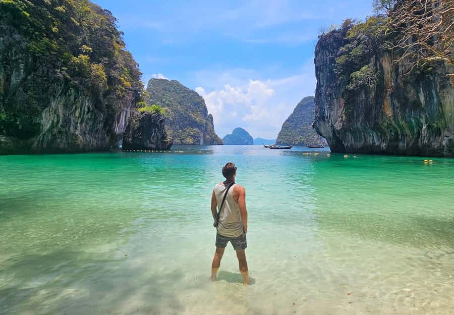 Krabi: Island Hopping Tour by Private Longtail Boat - Option 3: Hong Island viewpoint, Lao Lading lagoons, and Hong Lagoon