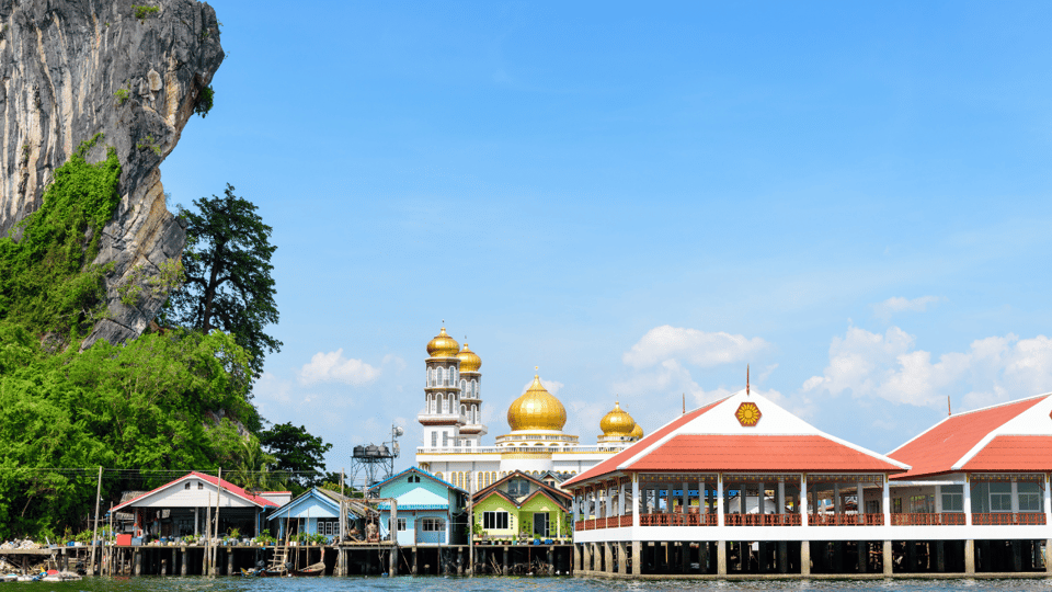 Krabi: James Bond, Khao Phing Kan, and Hong Island Boat Tour - Hong Island sightseeing and the weather-driven swap