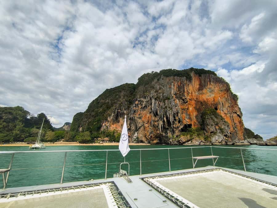 Krabi: Luxury Sunset Cruise to 4 Islands by Power Catamaran - Phra Nang Cave Beach: The Snorkeling Block That Drives the Value