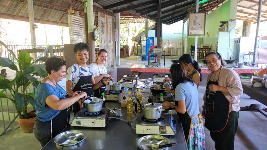 Krabi: Morning/Afternoon Thai Cooking Class at Ya's Cookery - Getting to Ya’s Cookery School from Ao Nang