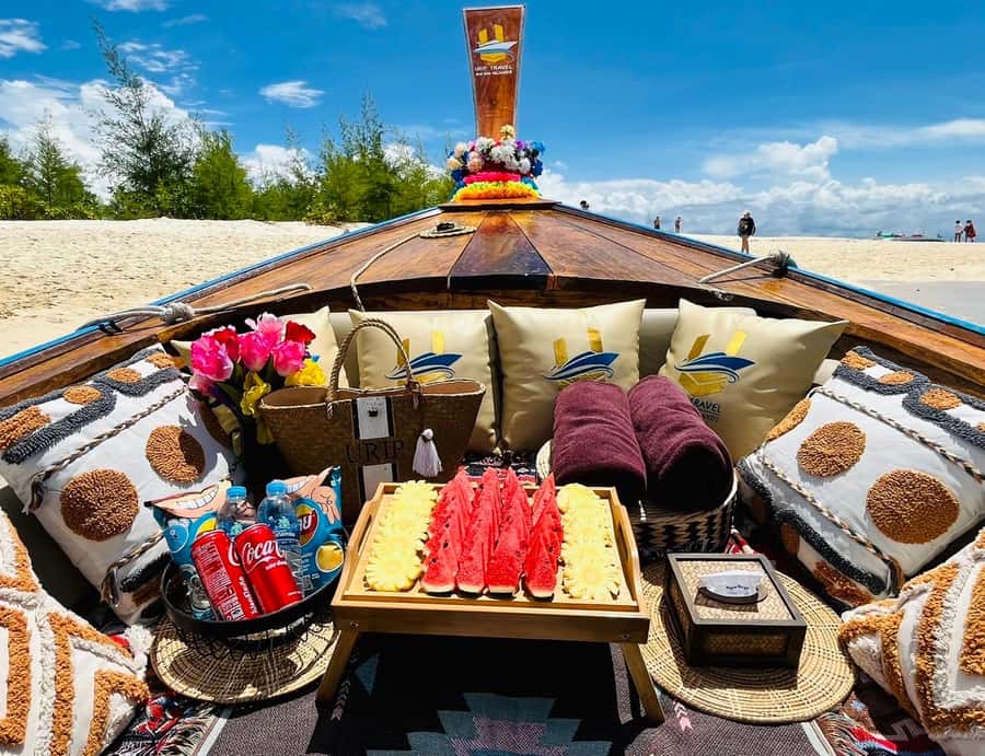 Krabi: Phi Phi Luxury Private Longtail Boat Tour - Entering the Private Longtail Flow Around Phi Phi
