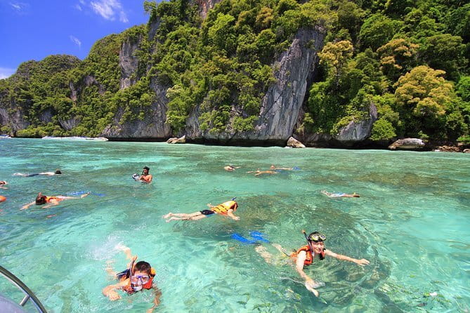 Krabi: Phi Phi, Maya Bay, Bamboo Island Speedboat Tour with Lunch - Crowds, Choppy Seas, and Other Real-World Considerations