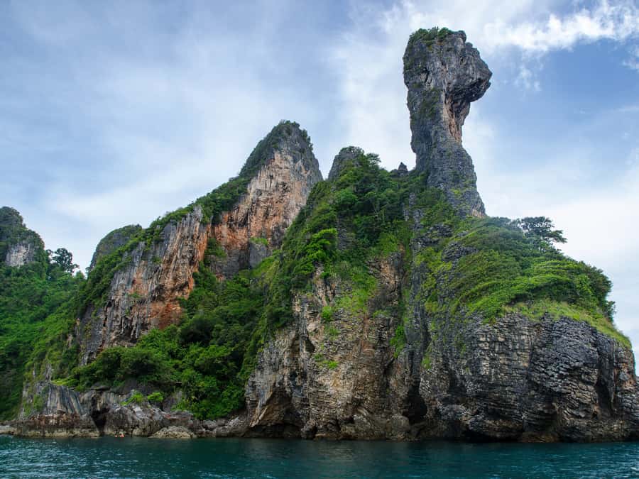 Krabi: Private 4 Islands Longtail Boat Tour With Cave Visit - Thale Waek sandbar: the short walk that creates big memories