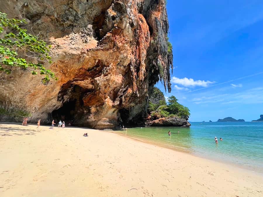 Krabi: Private 4 Islands Longtail Boat Tour With Cave Visit - Ko Poda beach break: white sand and a proper rest window