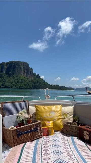 Krabi: Private Luxury Speedboat with picnic beach (4 island) - Snorkeling gear, life jackets, and the GoPro 10 you can use