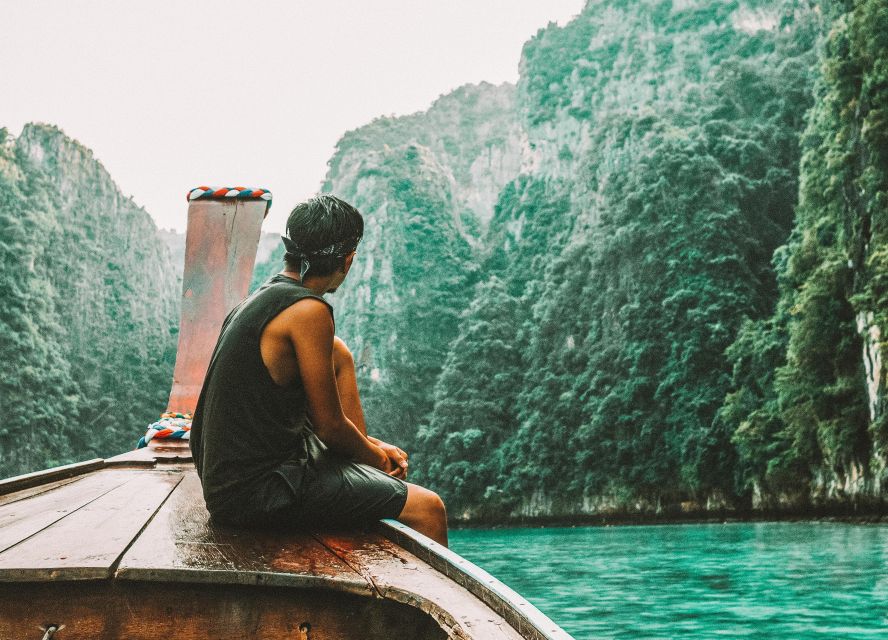 Krabi: Private Sunset Boat Trip and Night Market Tour - The Food Stops: More Than Just Eating