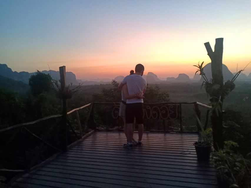 Krabi: Sunrise Breakfast & Kayaking at Khlong Nam Sai - What to bring so the day feels comfortable (not just exciting)