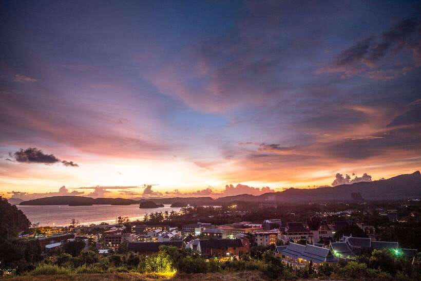 Krabi: The Hilltop Aonang Food & Beverage Packages - Seating, service, and the Hungry Hub concept at table level