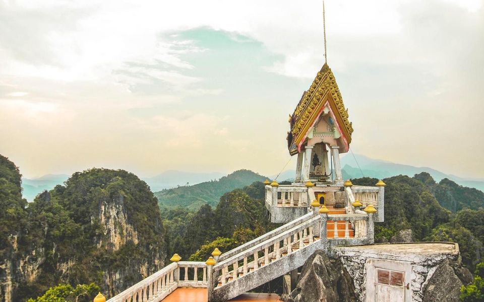 Krabi: Tiger Cave, Hot Springs and Emerald Pool Jungle Tour - Lunch Break: Thai Buffet-Style Food That Actually Fuels the Stairs