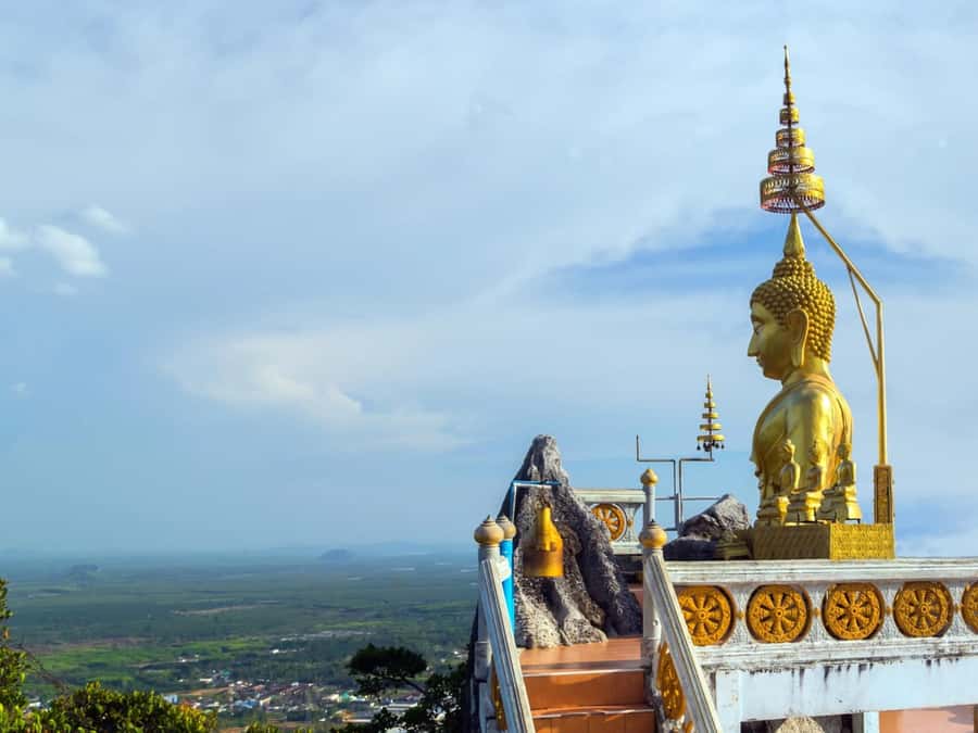Krabi: Tiger Cave, Hot Springs & Emerald Pool Private Tour - Should You Book This Tour?