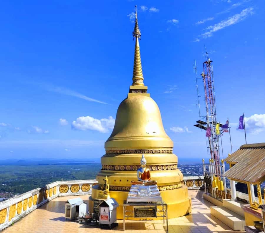 Krabi: Tiger Cave, Hot Springs & Emerald Pool Private Tour - What to Bring and How to Pace Your Day