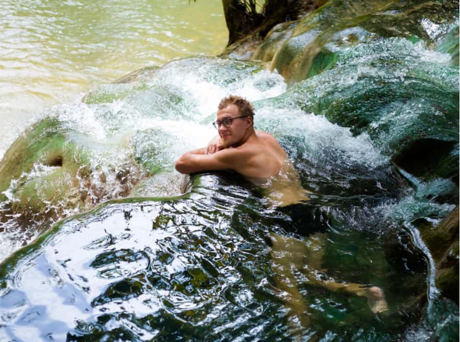 Krabi: Tiger Cave, Hot Springs & Emerald Pool Private Tour - Tiger Cave Temple (Tham Suea): The 1,237-Step Reality and the View