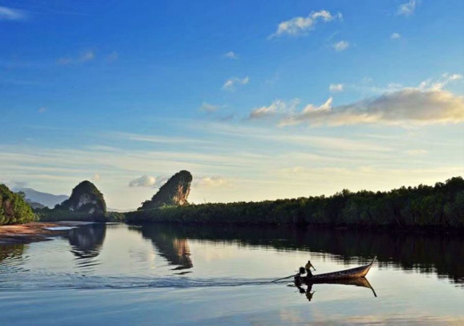 Krabi: Twin Mountains & Koh Klang Local Community Tour - Baan Mah Ying Seafood Lunch: A Set Menu That Keeps the Day Moving