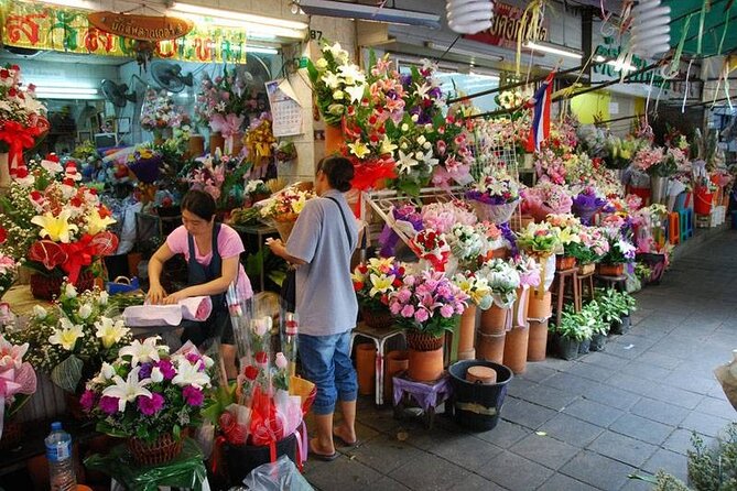 Laem Chabang Port Shop, Massage & Taste Food in Bangkok Excursion - Phahurat Market (Little India) and Pak Khlong Flowers: Shopping With a Purpose