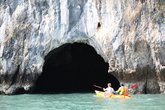 Lanta Mangrove Tour with Sea Cave Kayaking at Koh Talabeng - Wildlife etiquette and how guides keep encounters safe
