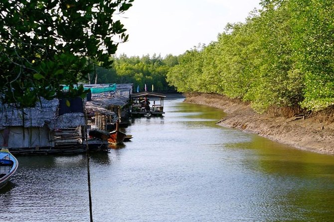 Lanta Old Town and Mangrove Forest Sightseeing Tour - Kantiang Bay and the rhythm of island sightseeing