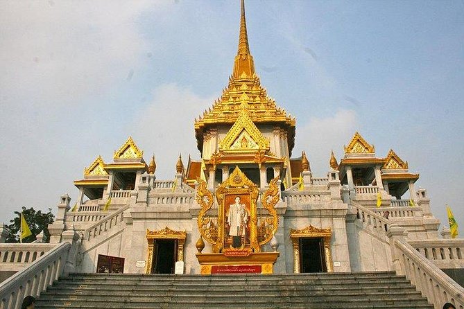 Lights, Camera, Landmark, & Canal: A Picture Perfect Bangkok Tour - A photo tour that treats temples like a set